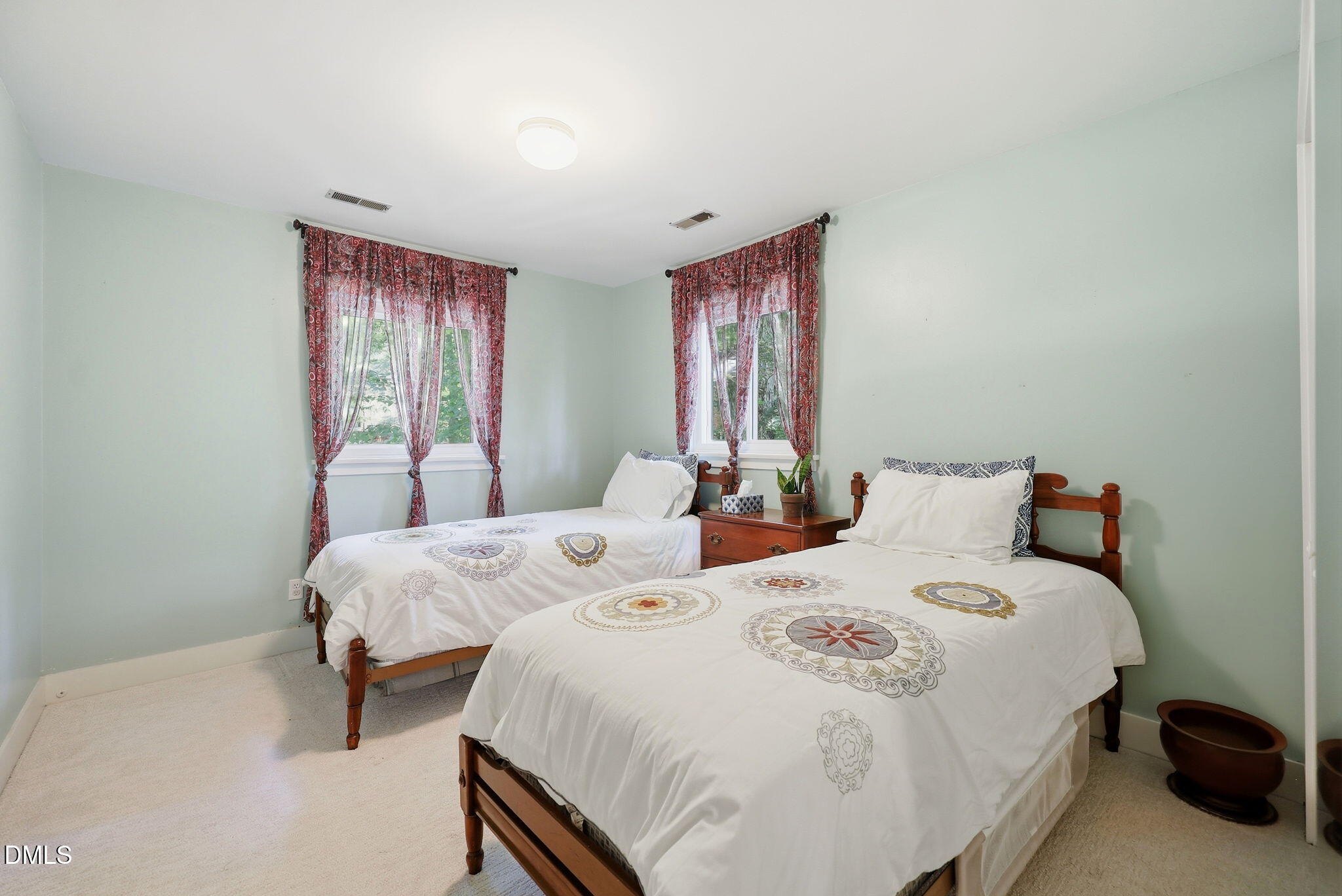 6101 Dresden Lane