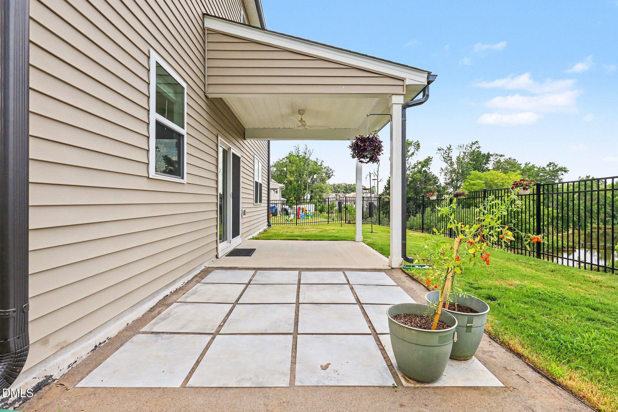 1113 Shadow Shade Drive