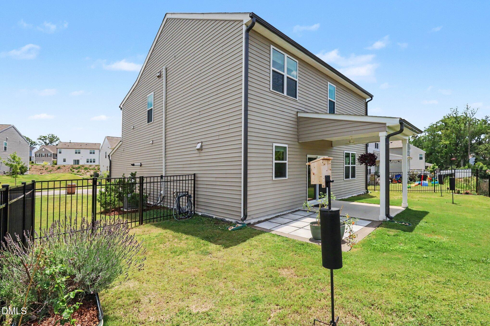 1113 Shadow Shade Drive