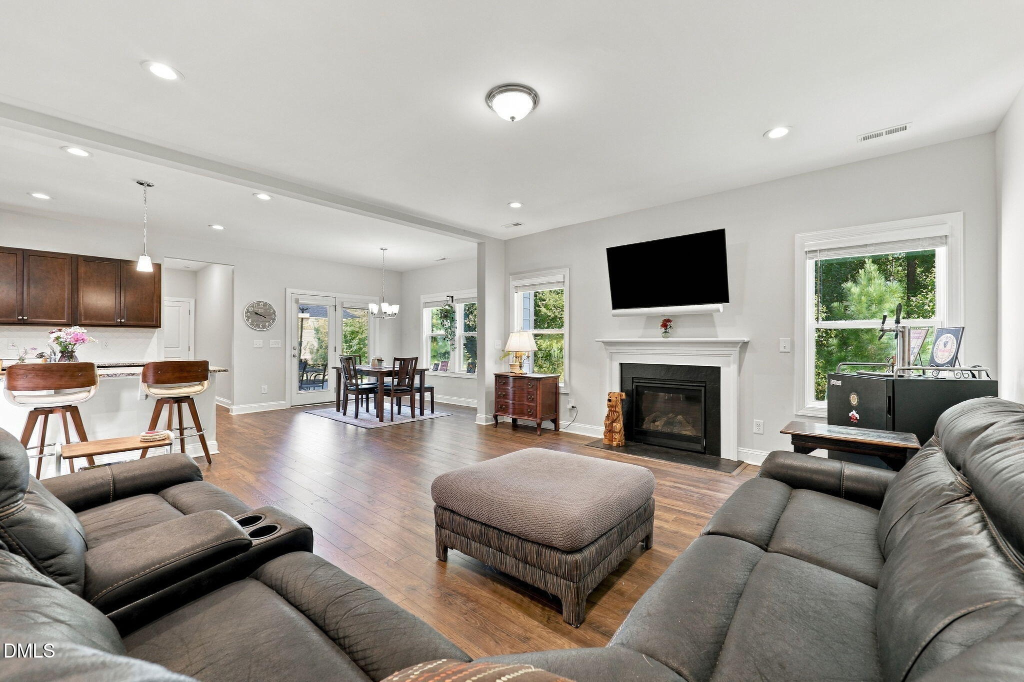 608 Priory Circle