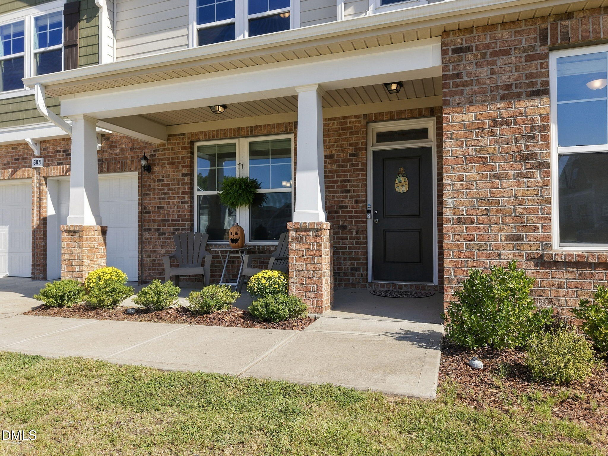 608 Priory Circle