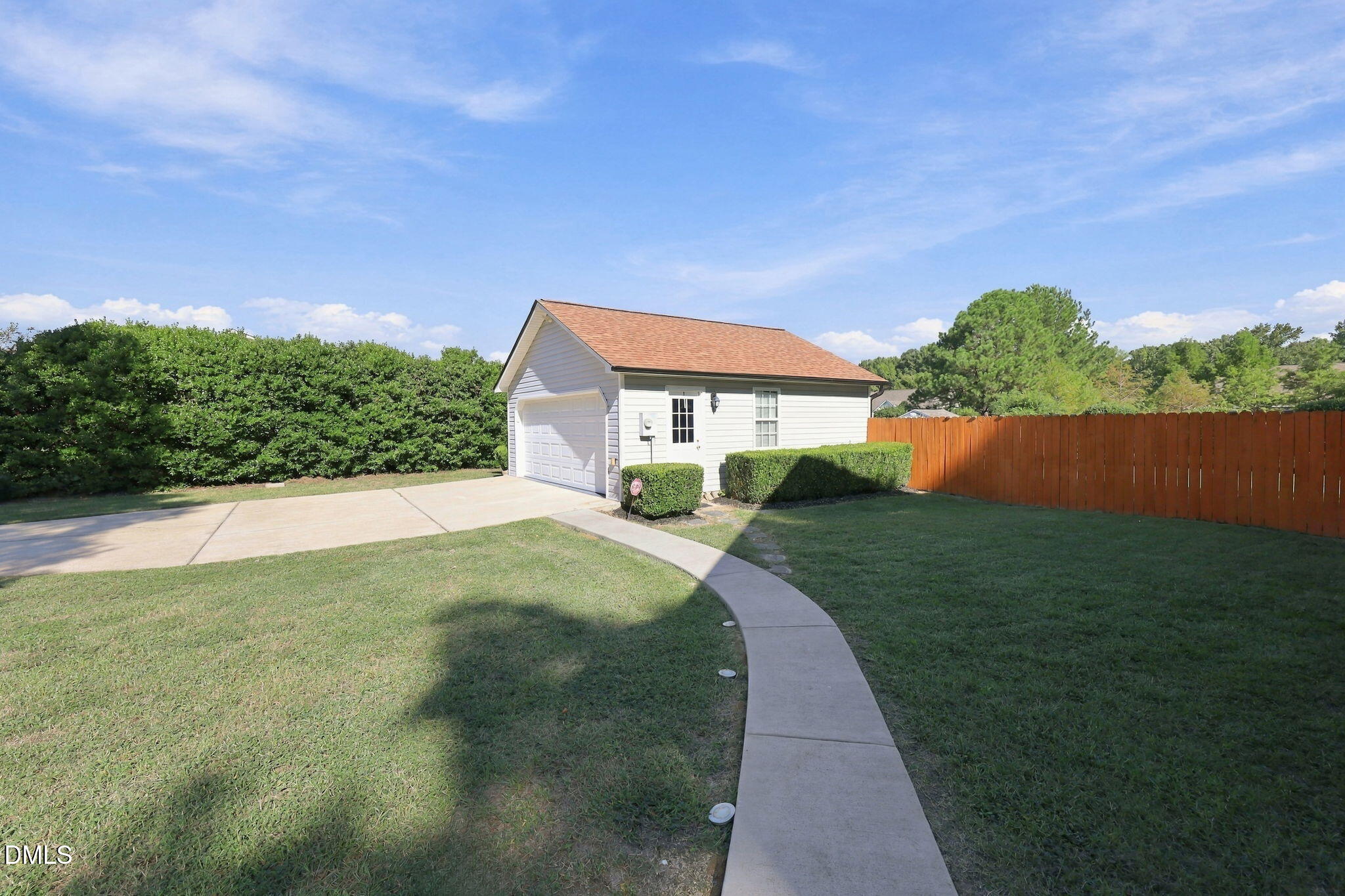 75 Linnett Court