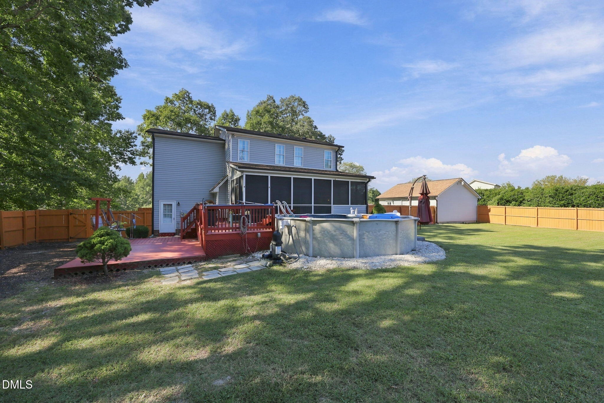 75 Linnett Court