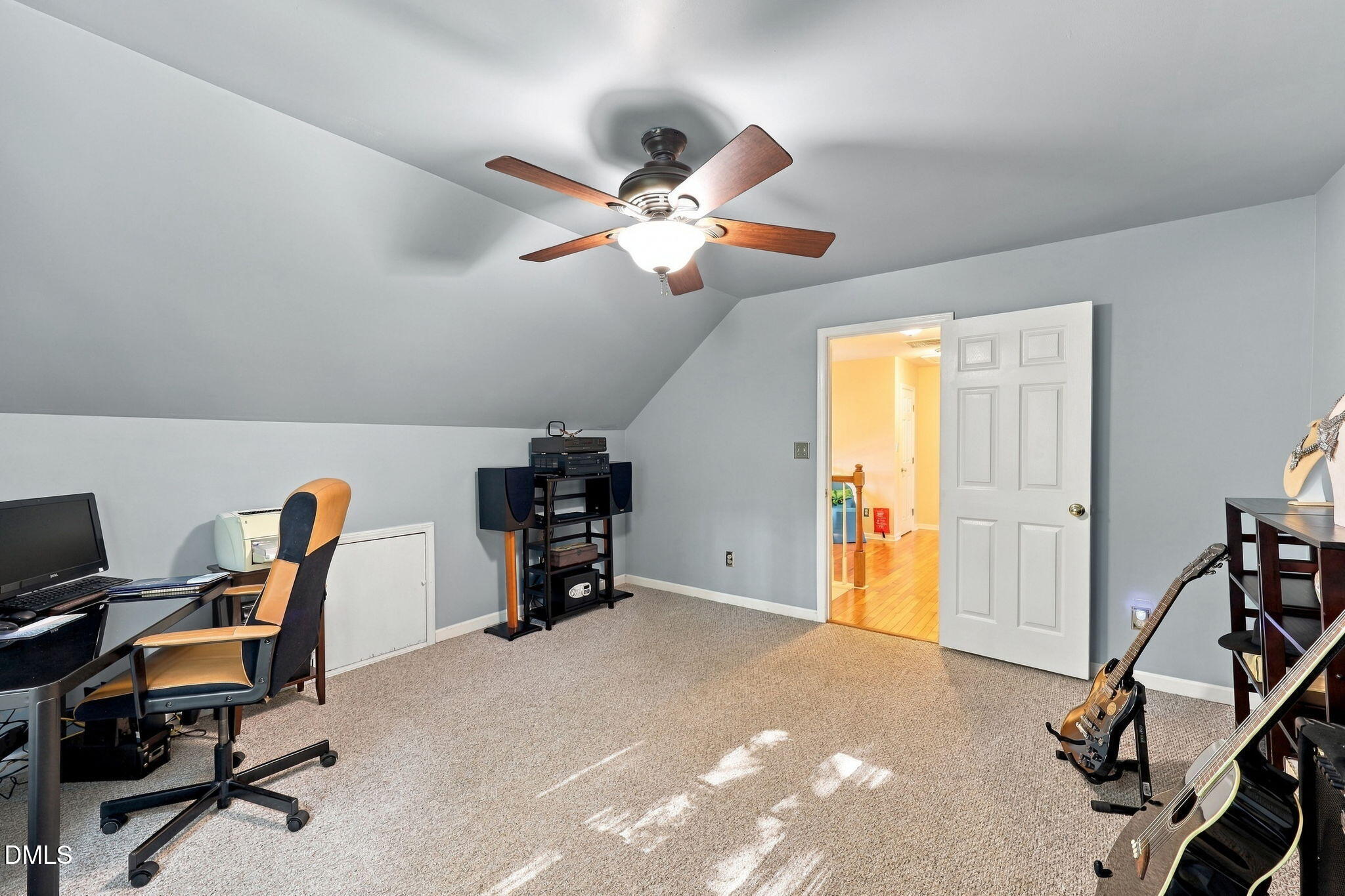 75 Linnett Court