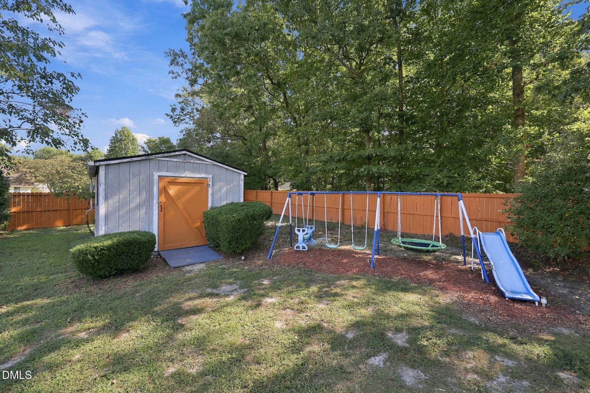 75 Linnett Court