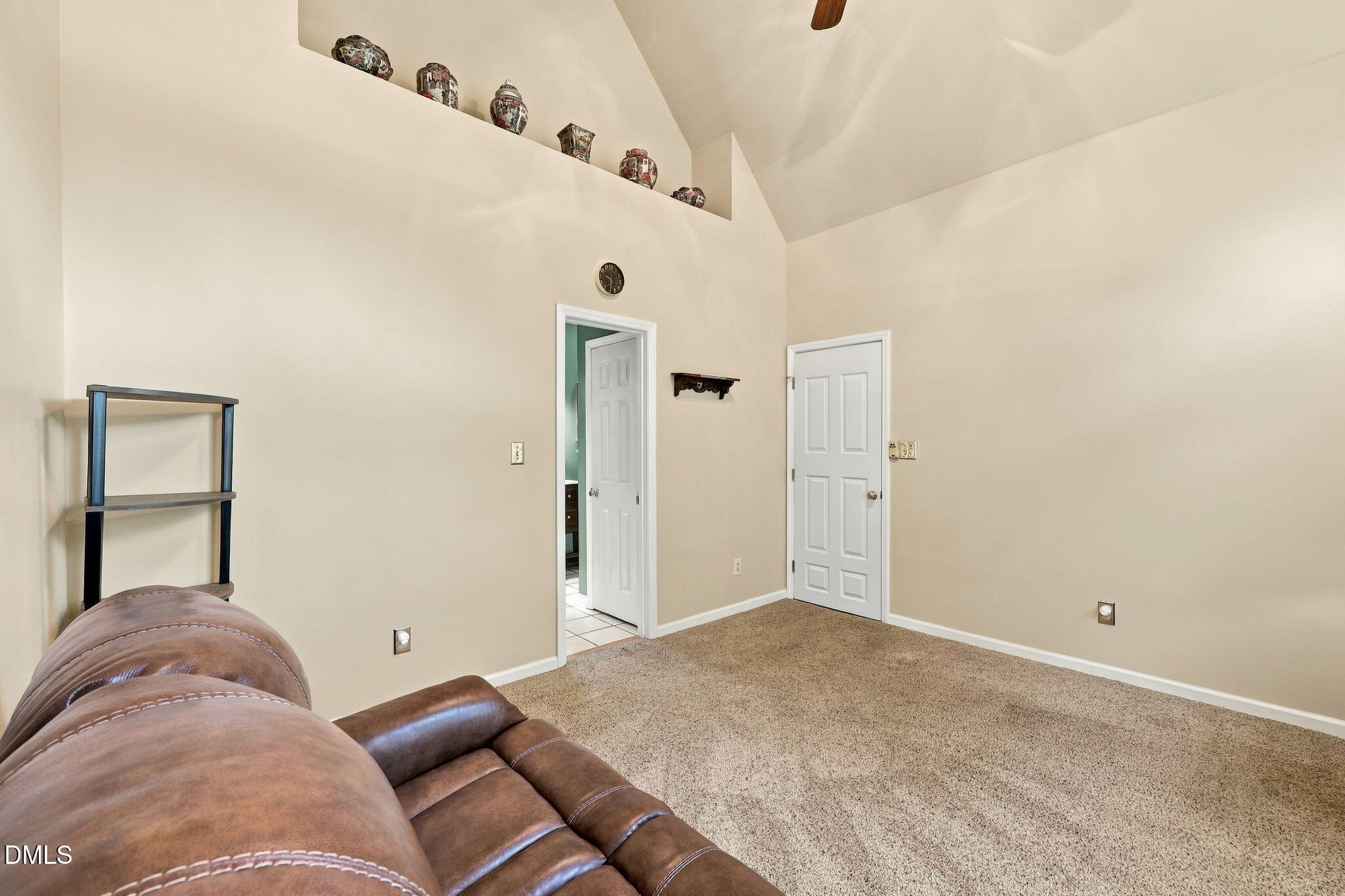 75 Linnett Court