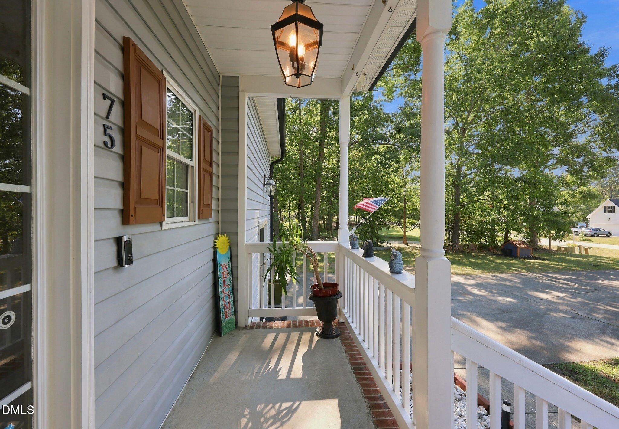 75 Linnett Court