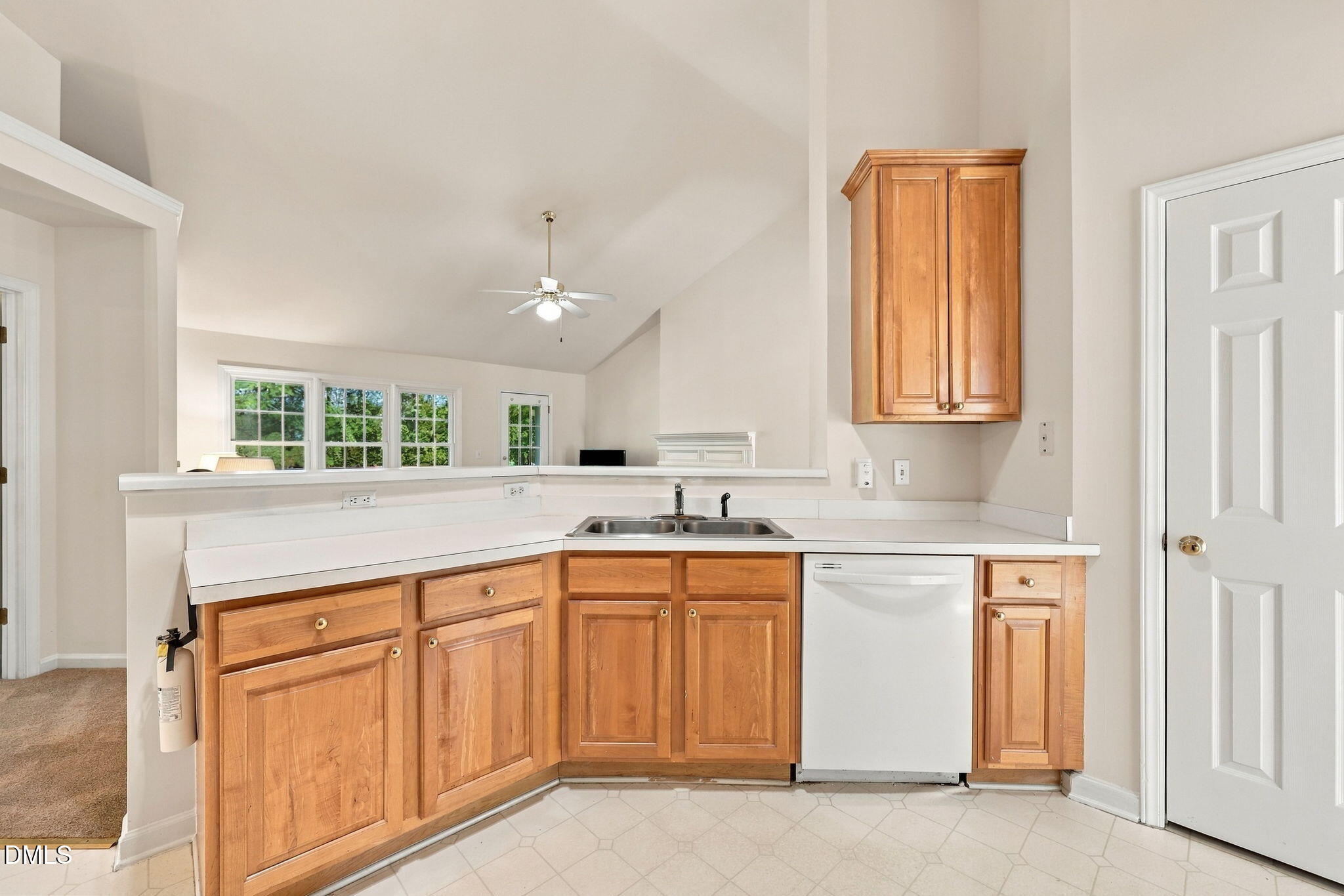 6905 Whittlesea Place