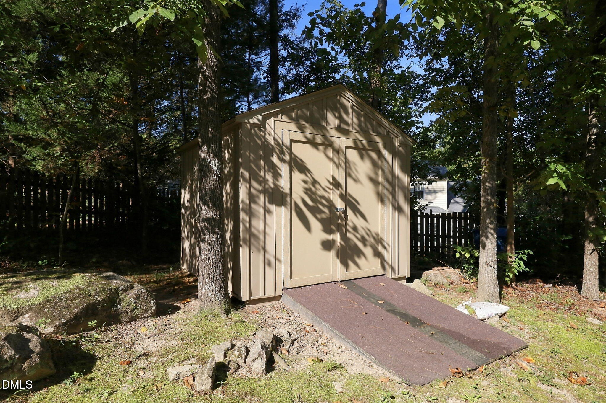 6905 Whittlesea Place