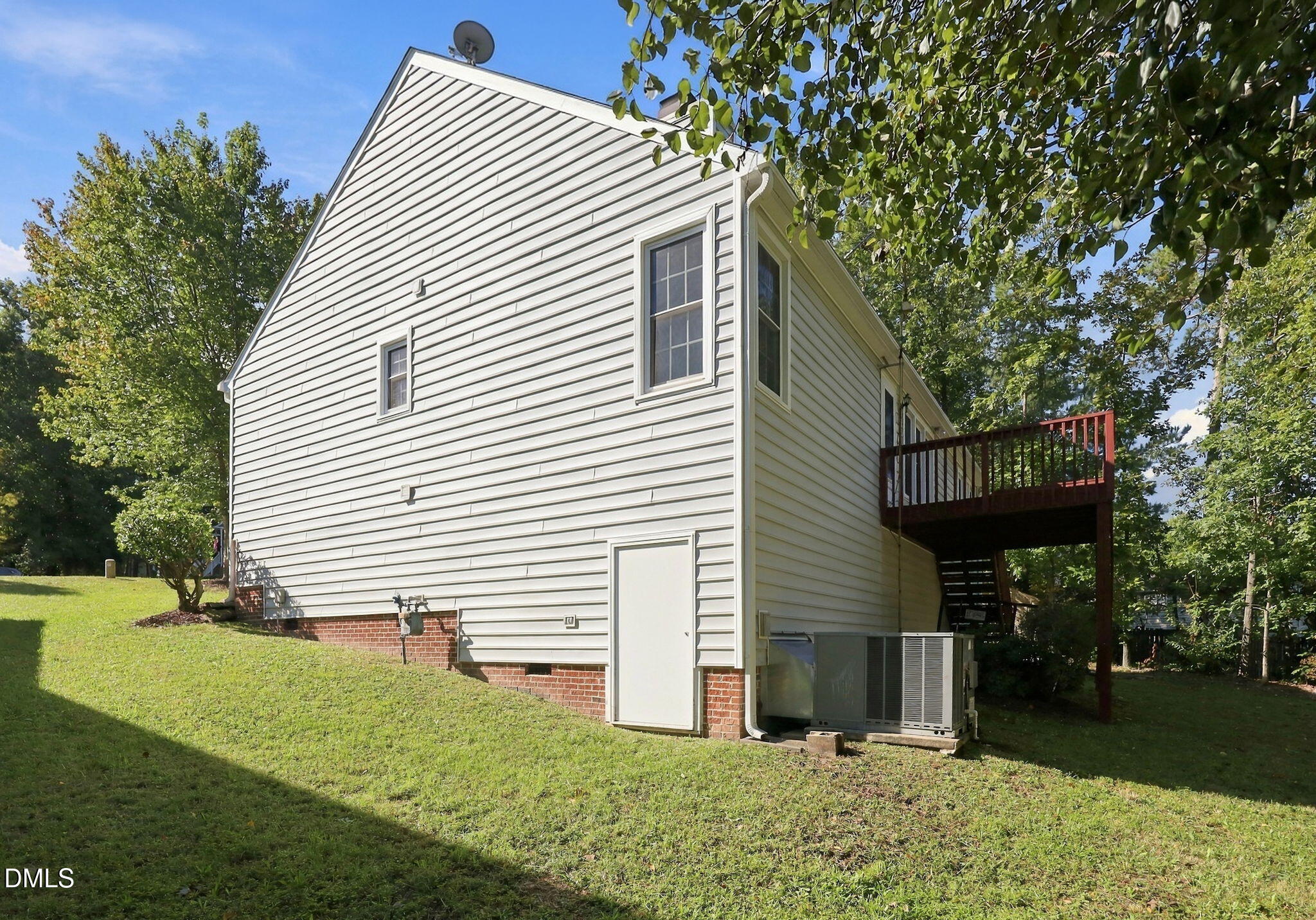 6905 Whittlesea Place