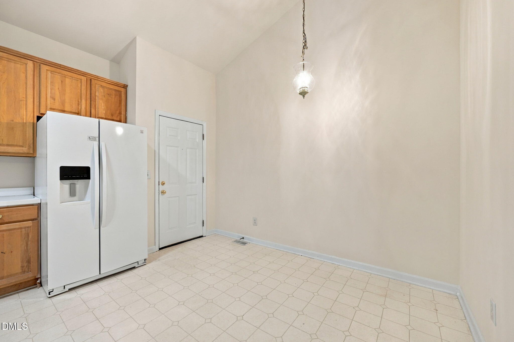 6905 Whittlesea Place