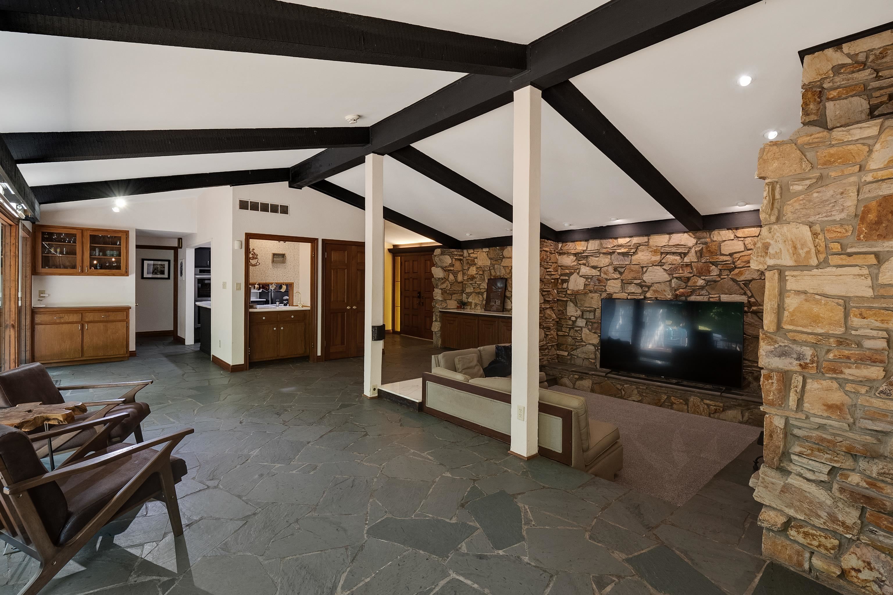 5625 SYCAMORE GROVE LN