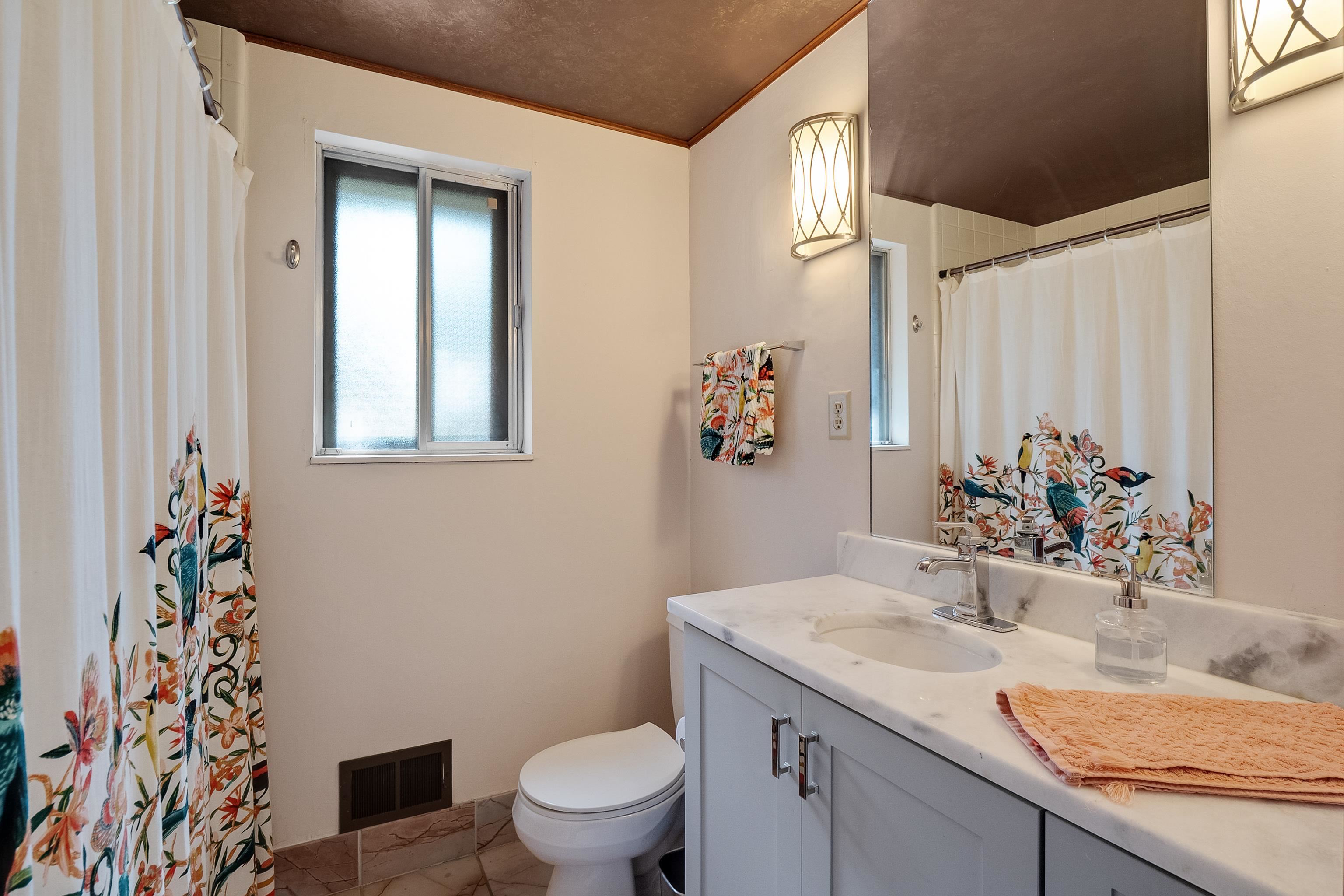 5625 SYCAMORE GROVE LN