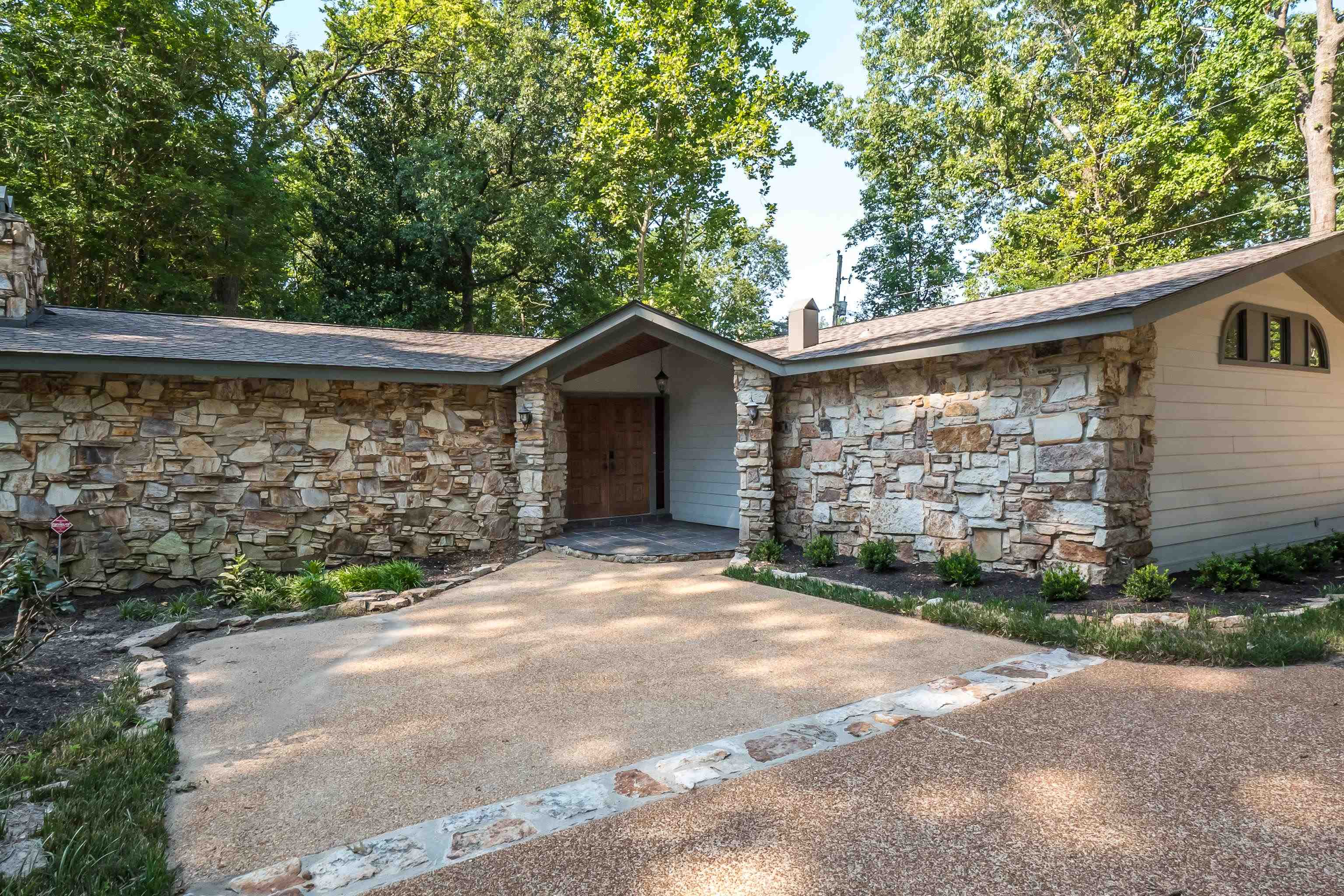 5625 SYCAMORE GROVE LN