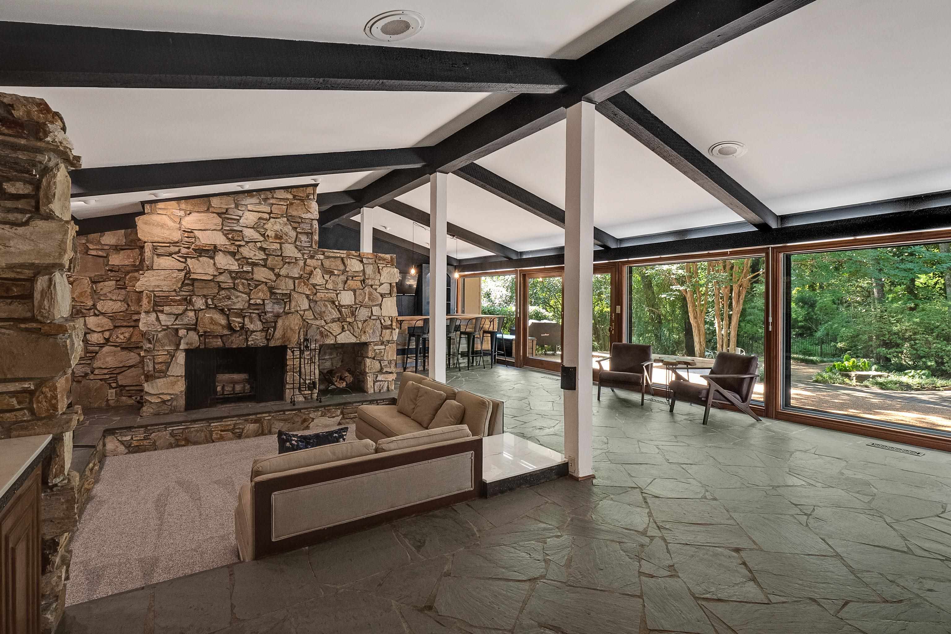 5625 SYCAMORE GROVE LN