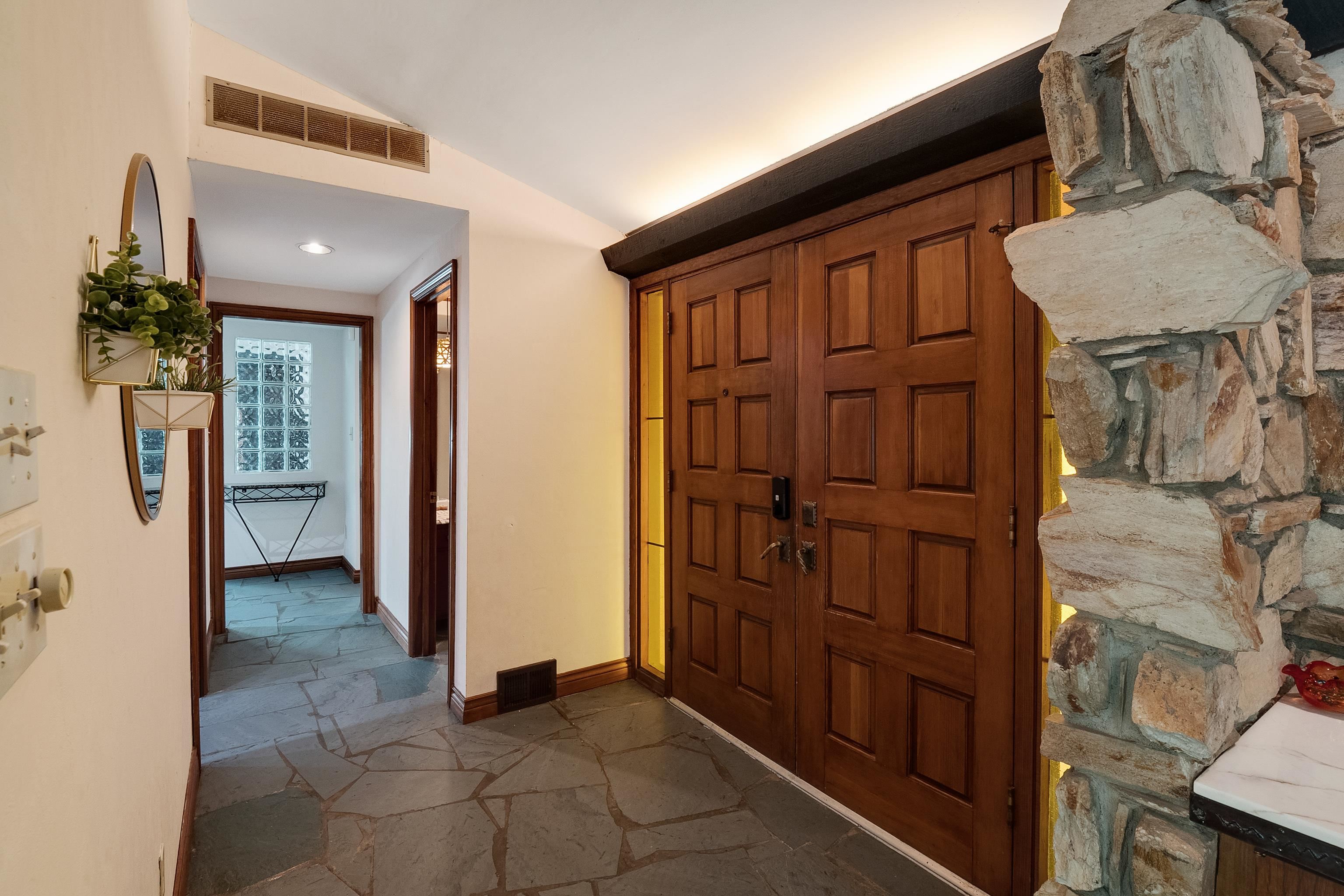 5625 SYCAMORE GROVE LN