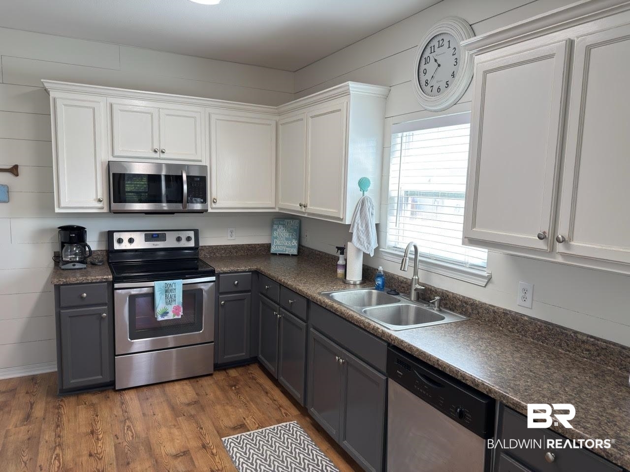 5781 State Highway 180 6006