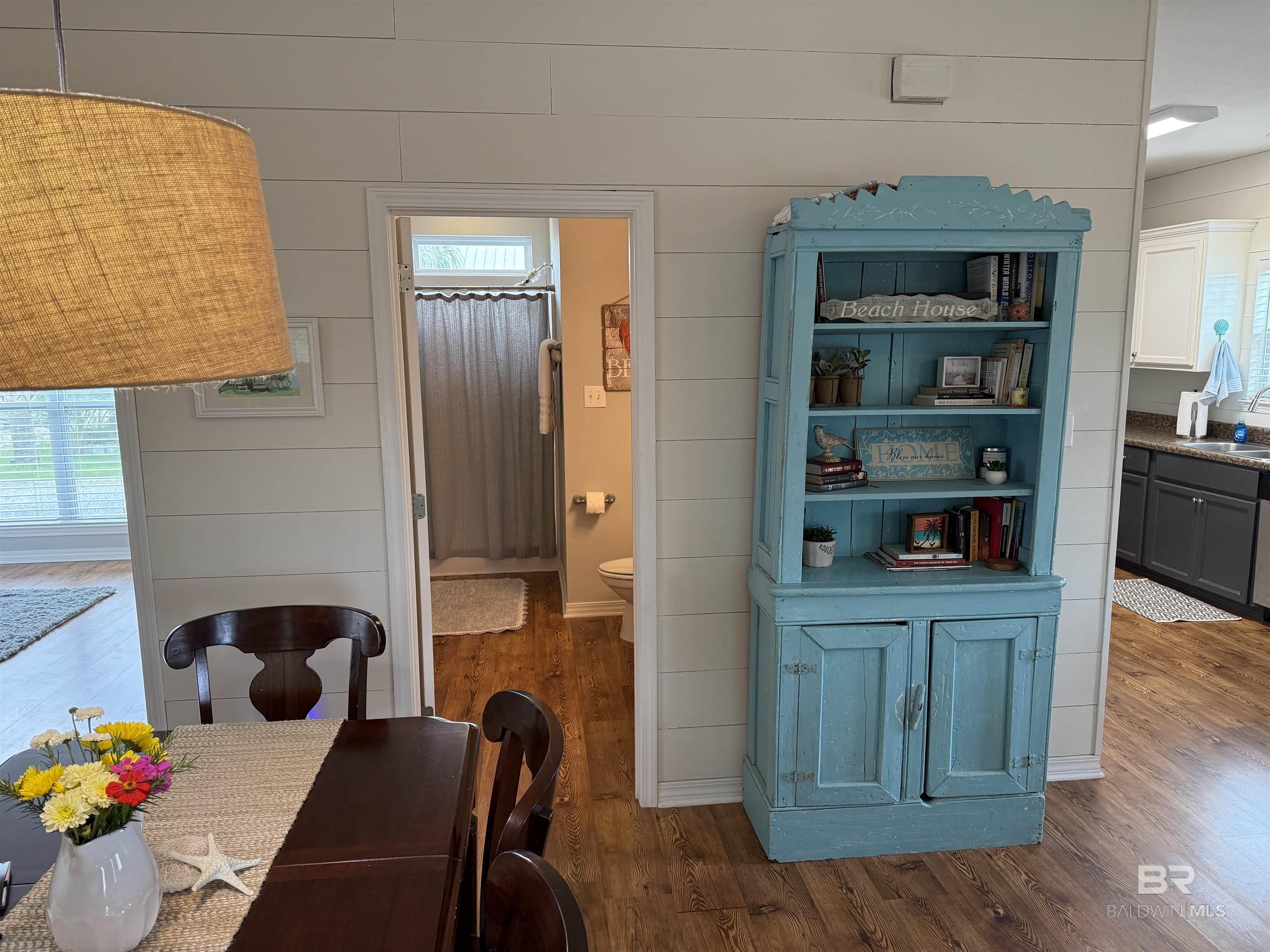 5781 State Highway 180 6006