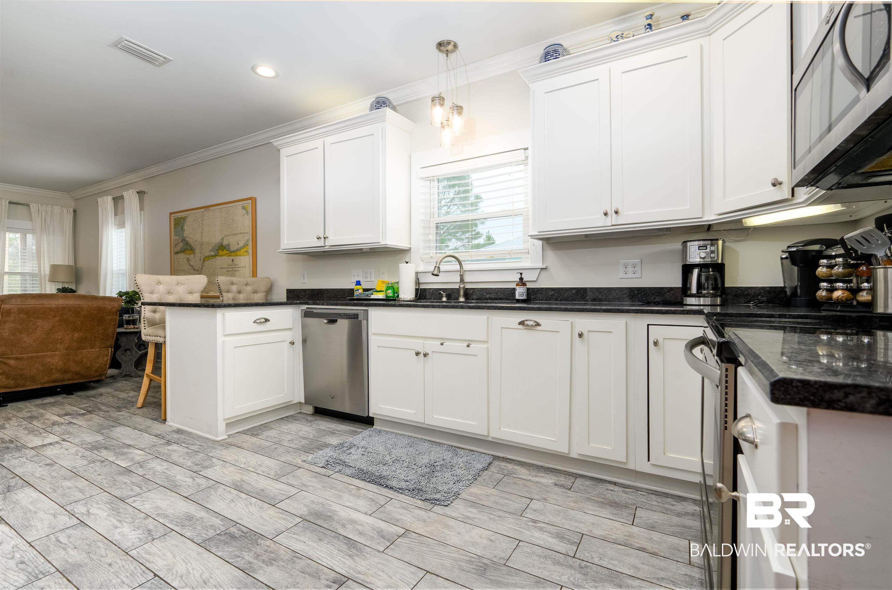 5781 State Highway 180 6010