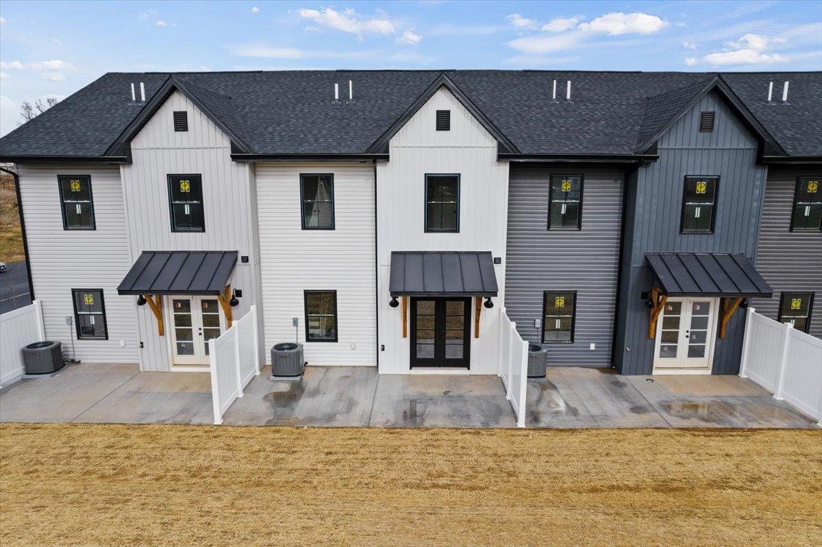 45 PRAIRIE CT