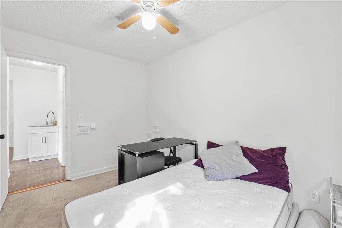1331 BRADLEY DR