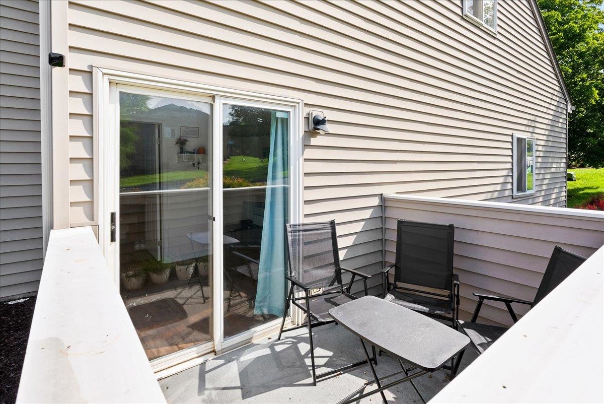1331 BRADLEY DR