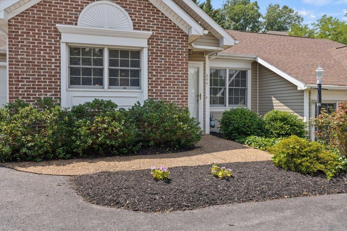 244 EMERALD DR