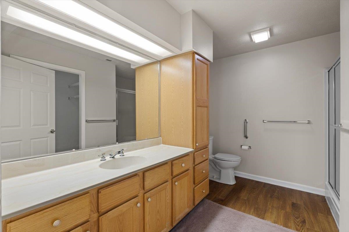 244 EMERALD DR