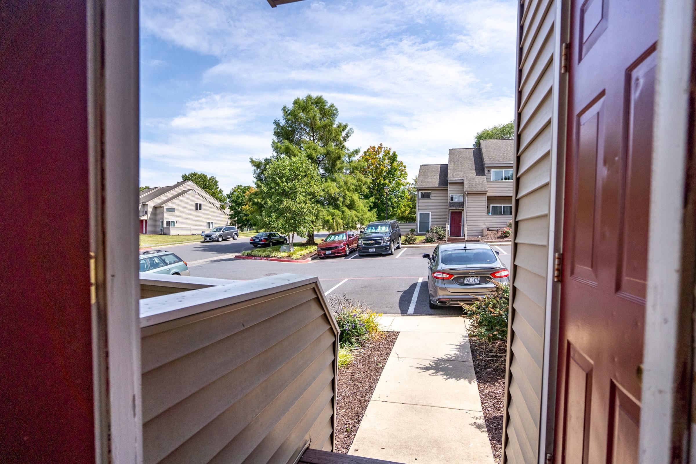 1314 BRADLEY DR