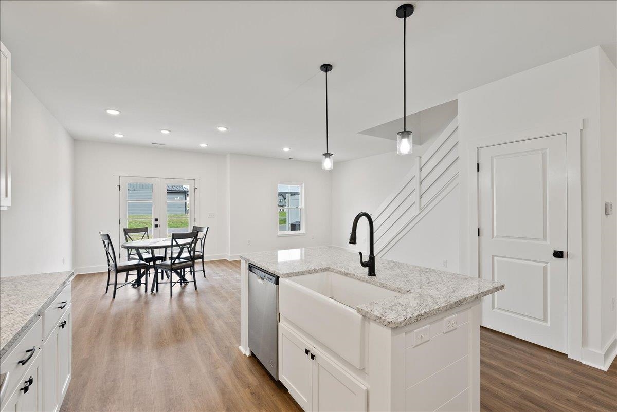 14 PRAIRIE CT