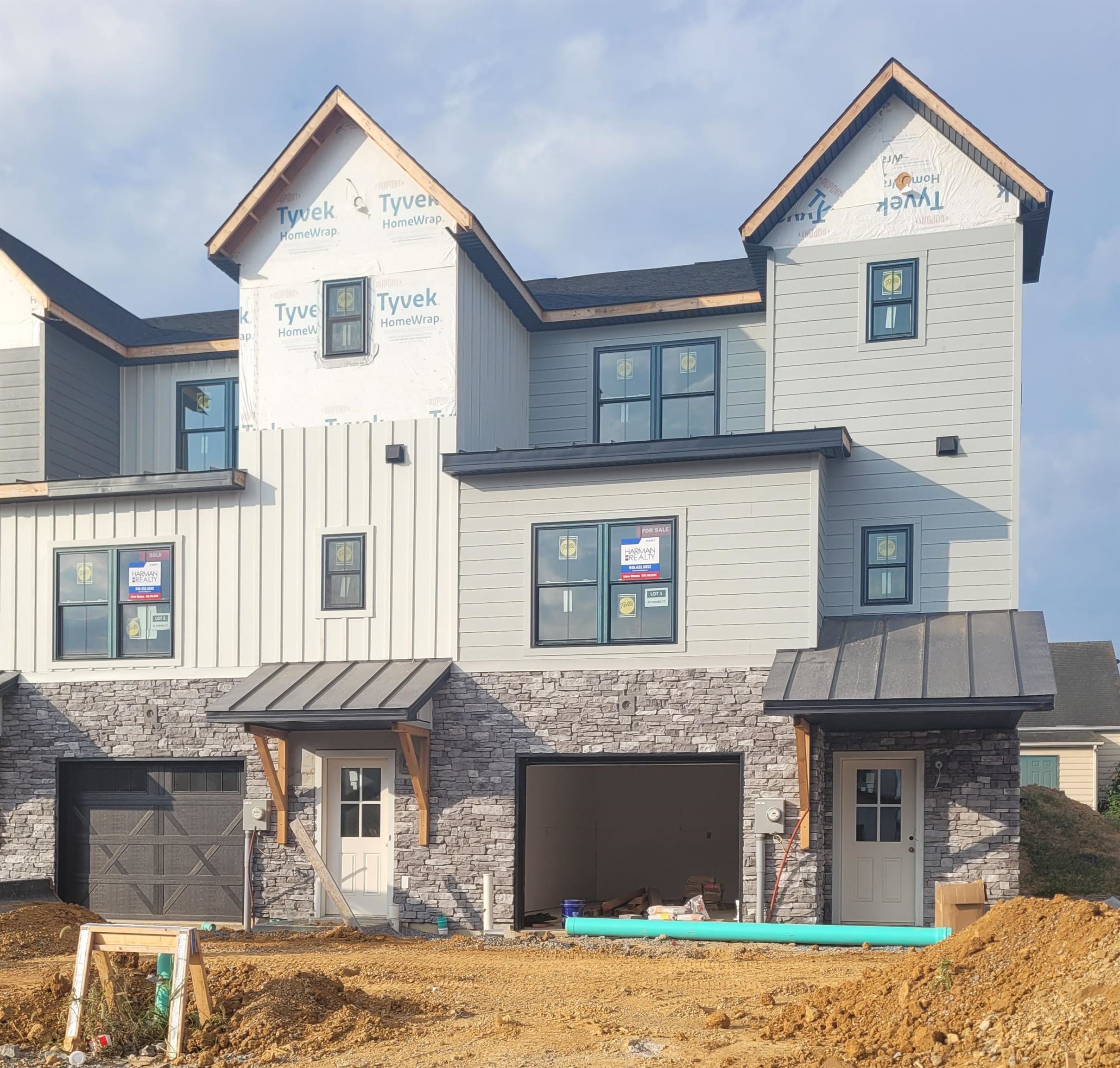 25 PRAIRIE CT