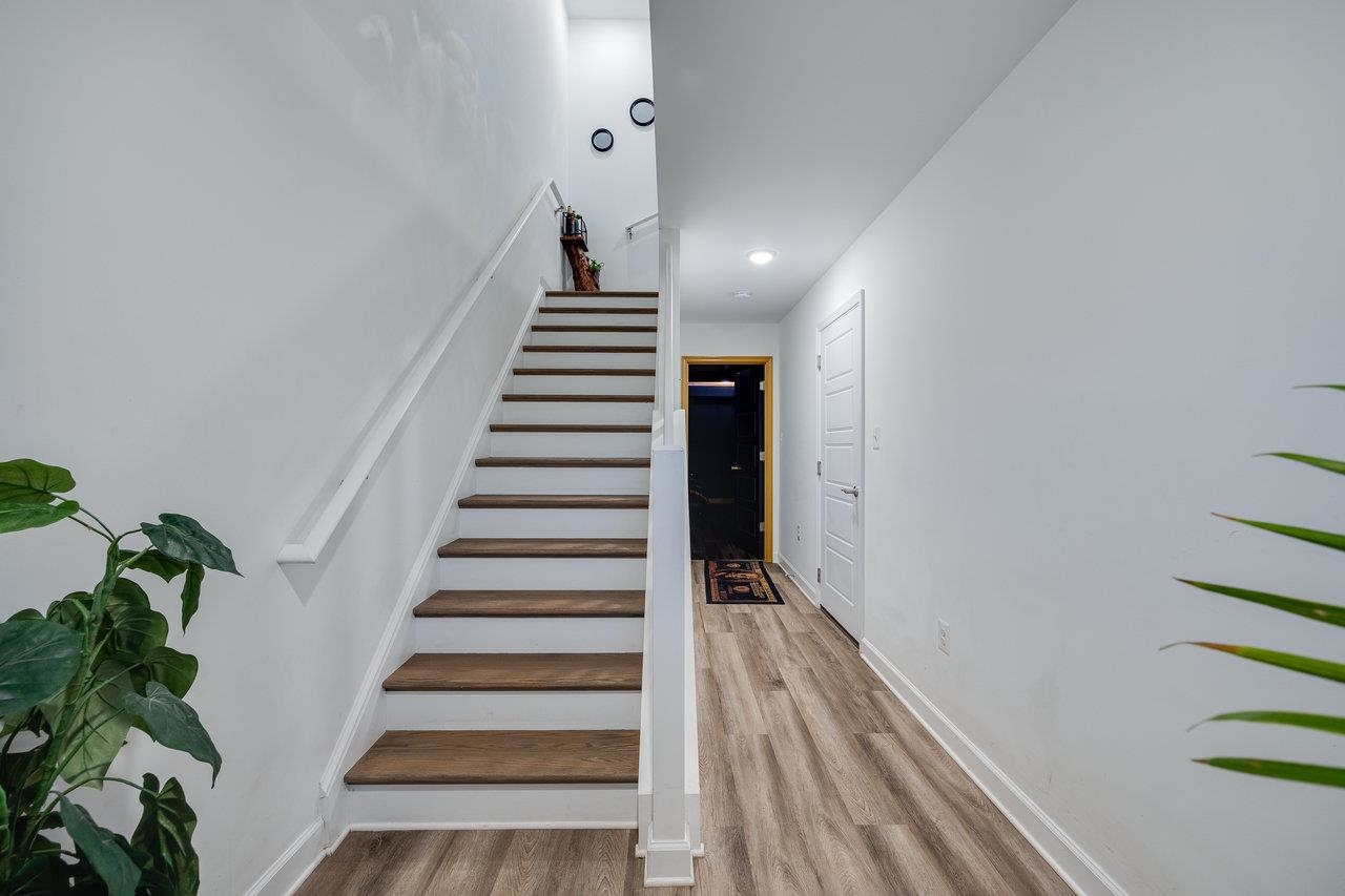 2910 BELGIAN DR