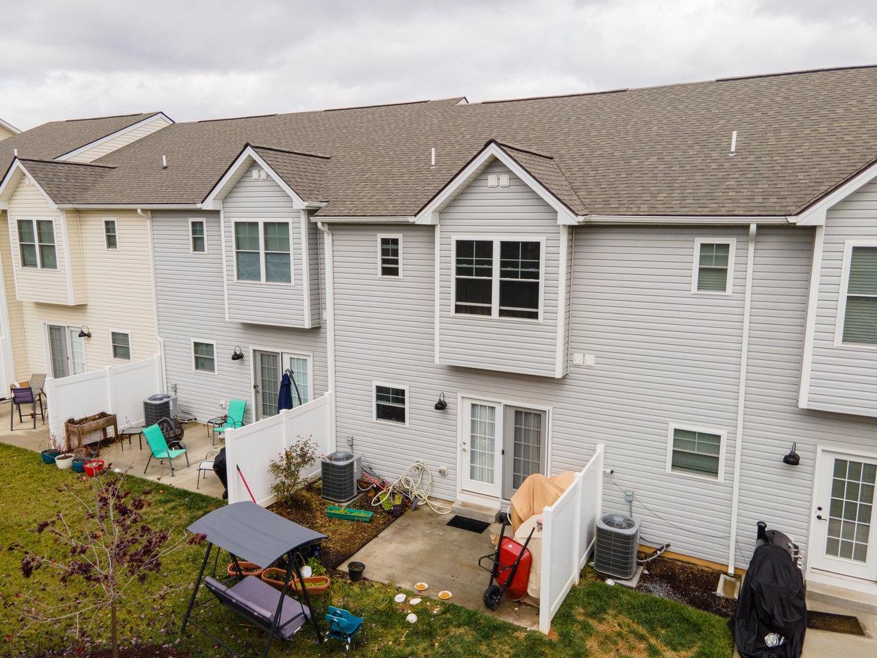 2910 BELGIAN DR