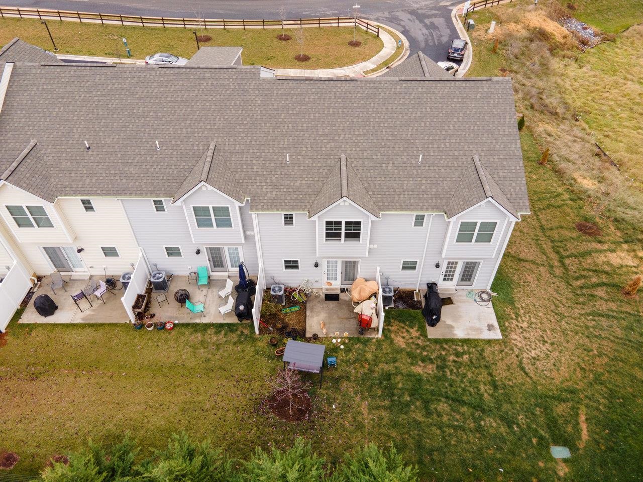2910 BELGIAN DR