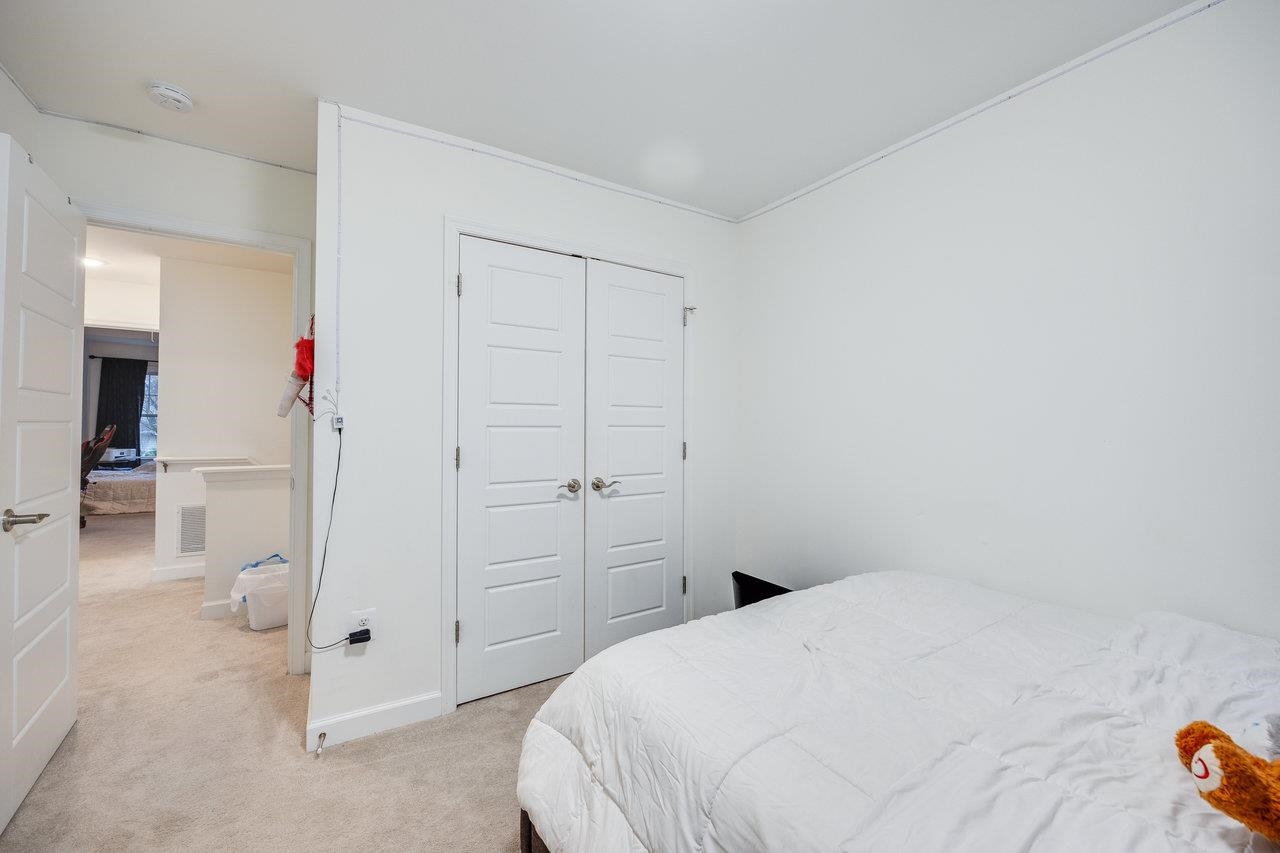 2910 BELGIAN DR