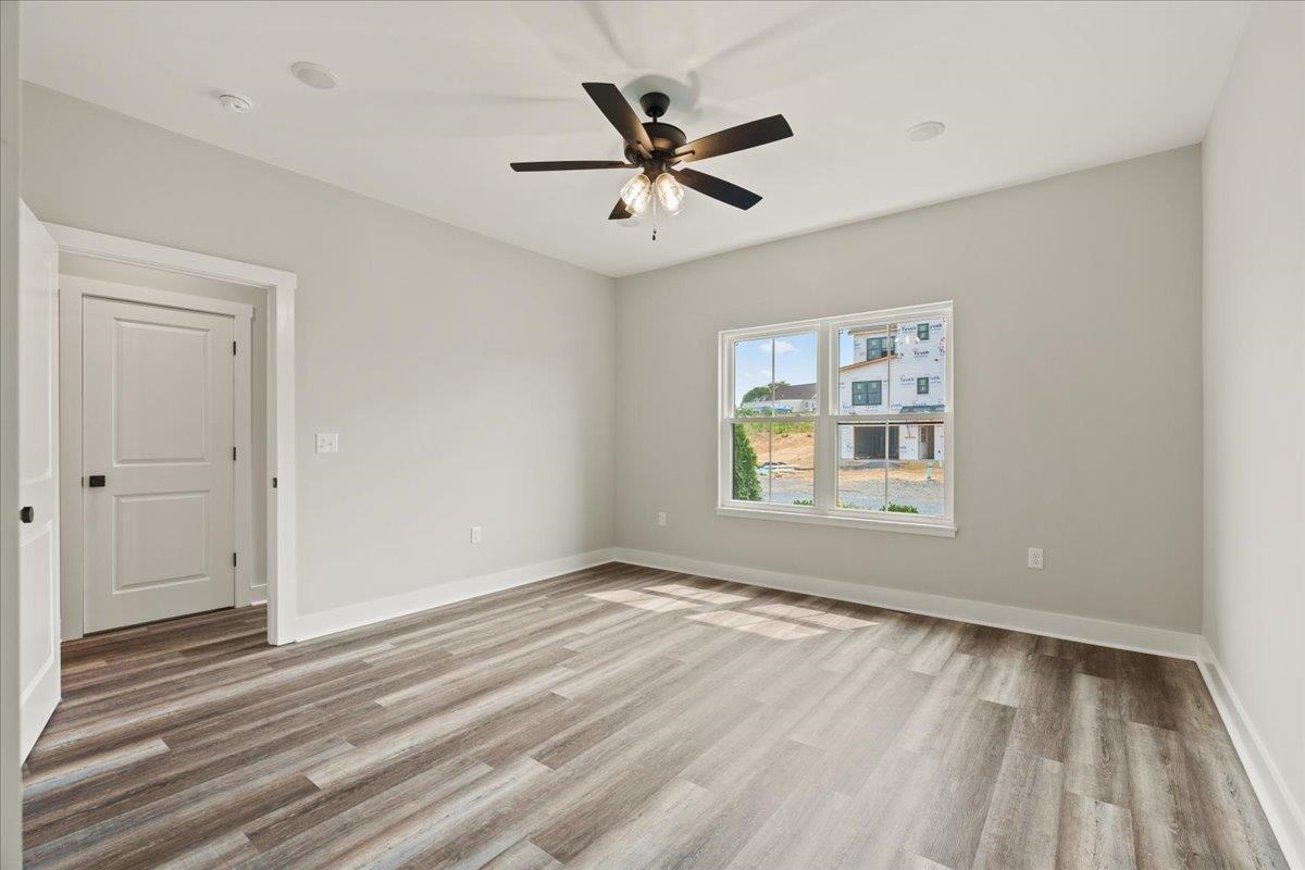18 PRAIRIE CT