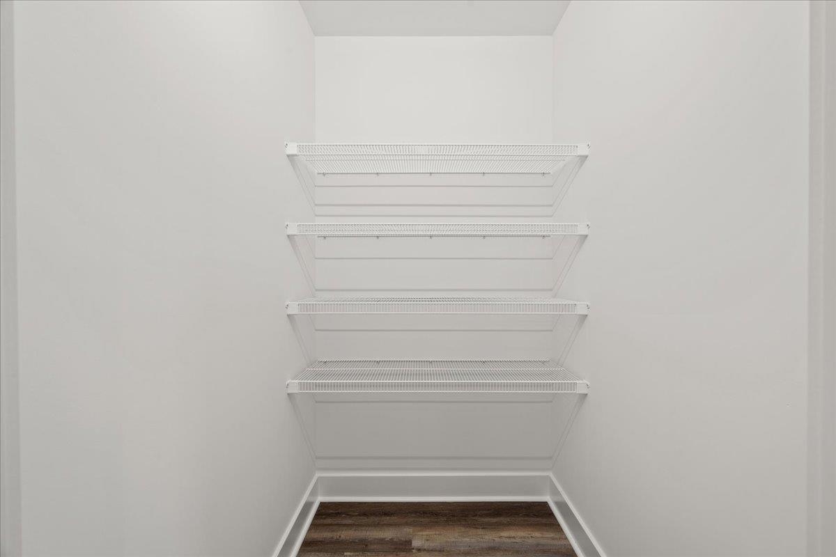 18 PRAIRIE CT