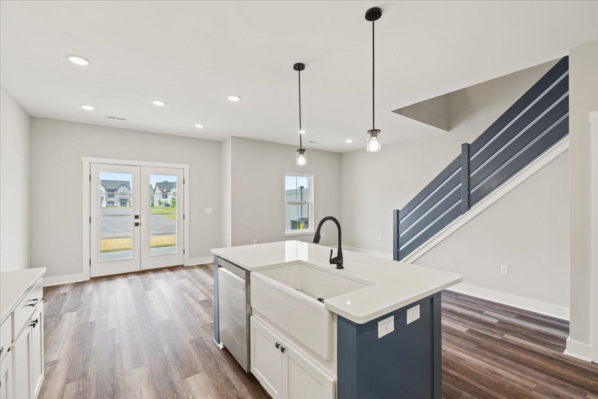 18 PRAIRIE CT
