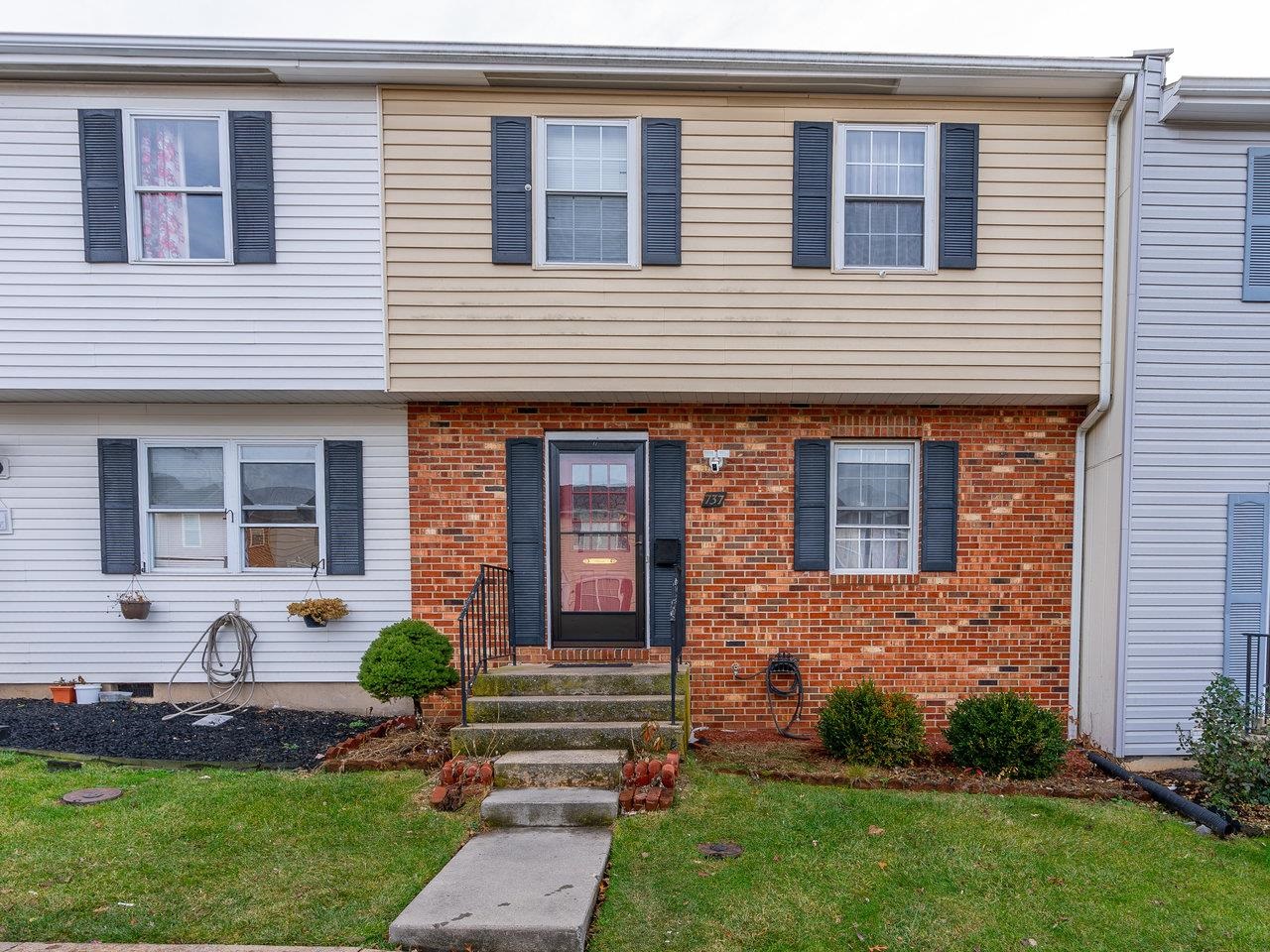 737 NORTHFIELD CT