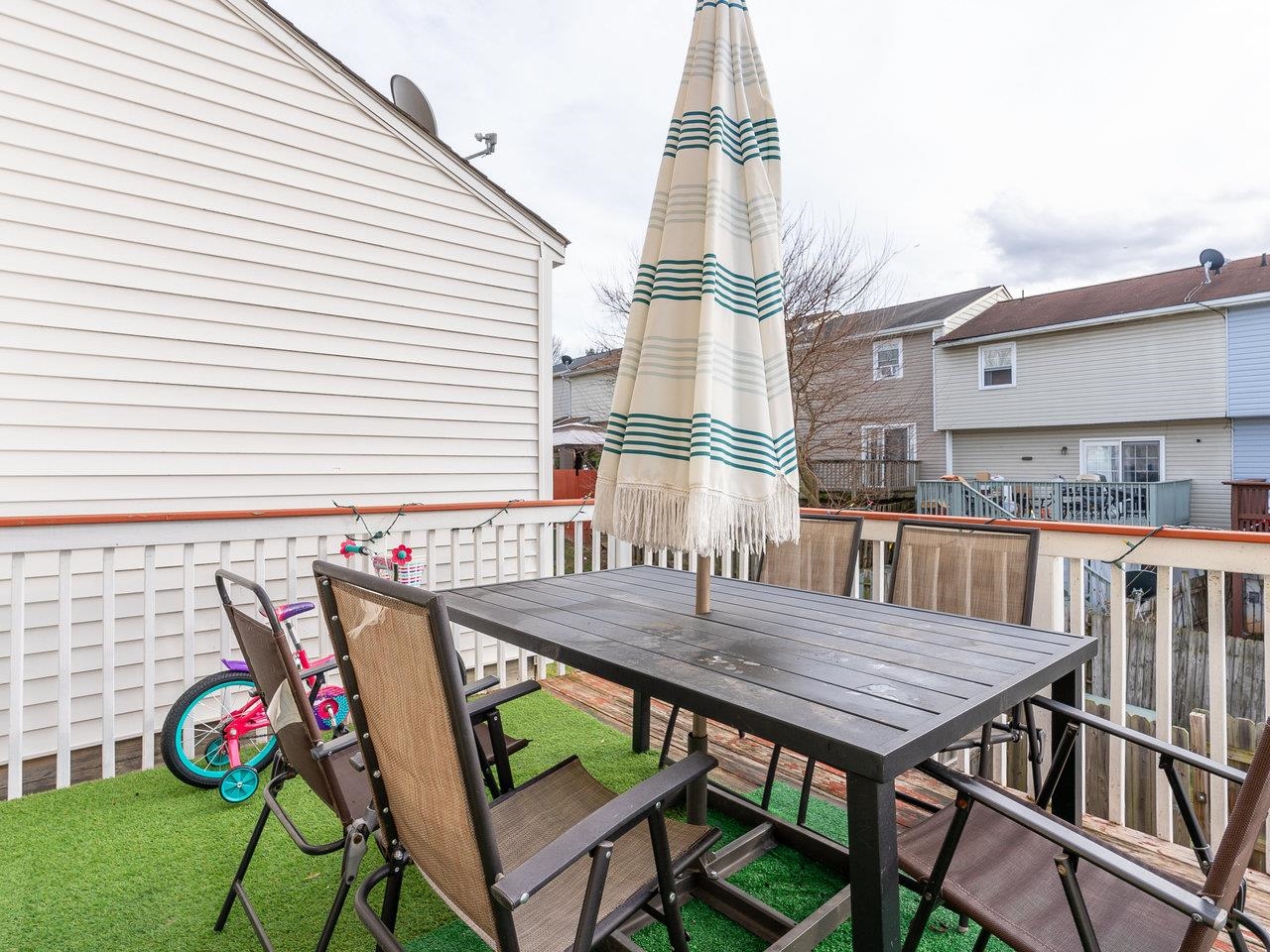 737 NORTHFIELD CT