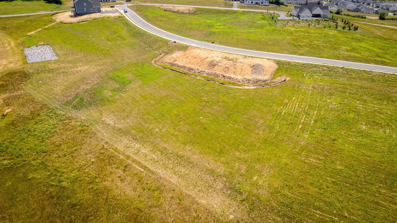 2580 HUNTINGTON SPRINGS DR