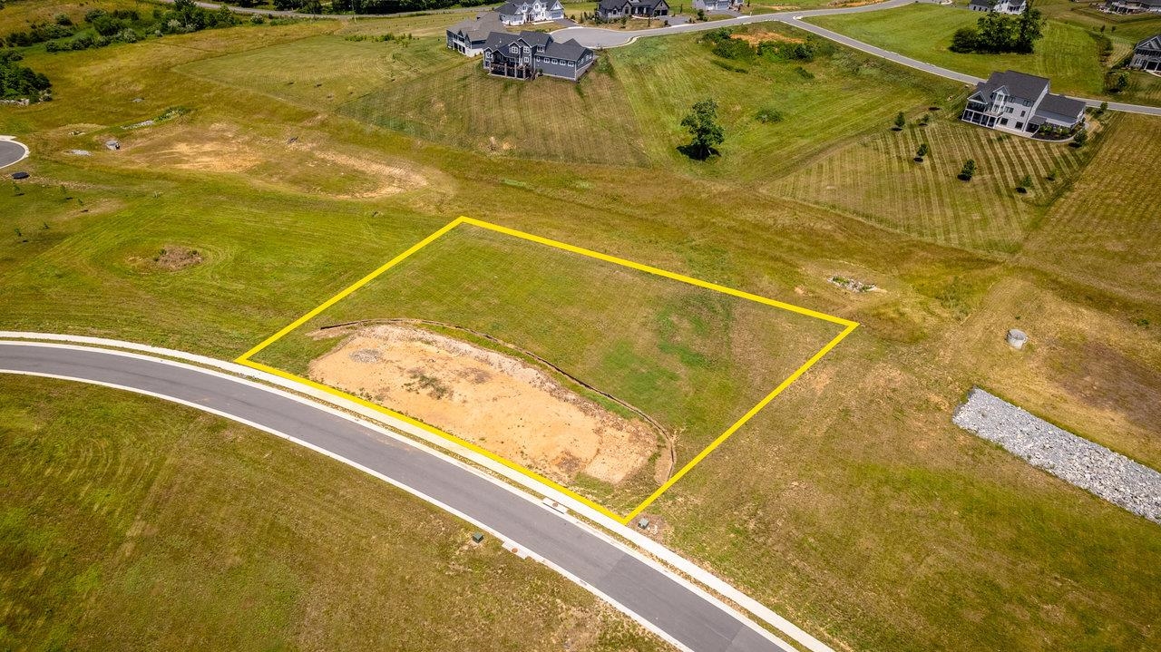 2580 HUNTINGTON SPRINGS DR