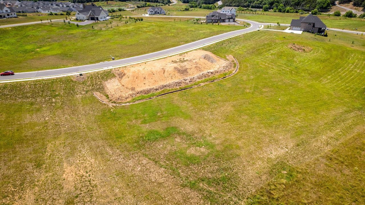 2580 HUNTINGTON SPRINGS DR