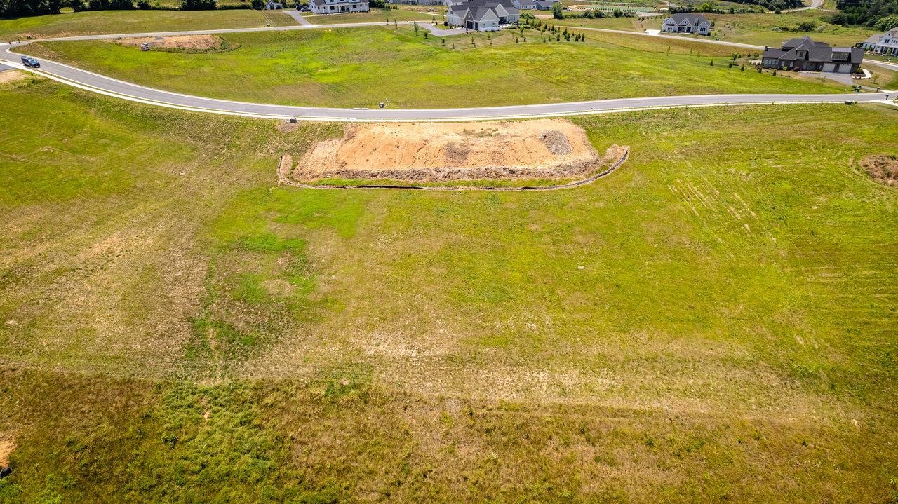 2580 HUNTINGTON SPRINGS DR