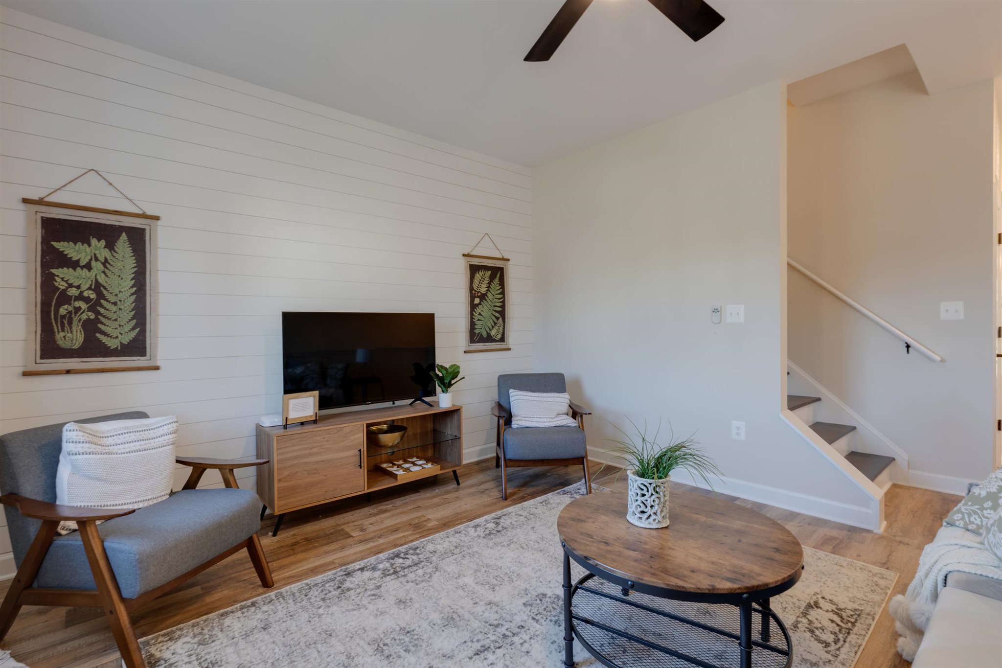 1402 APPALOOSA CT