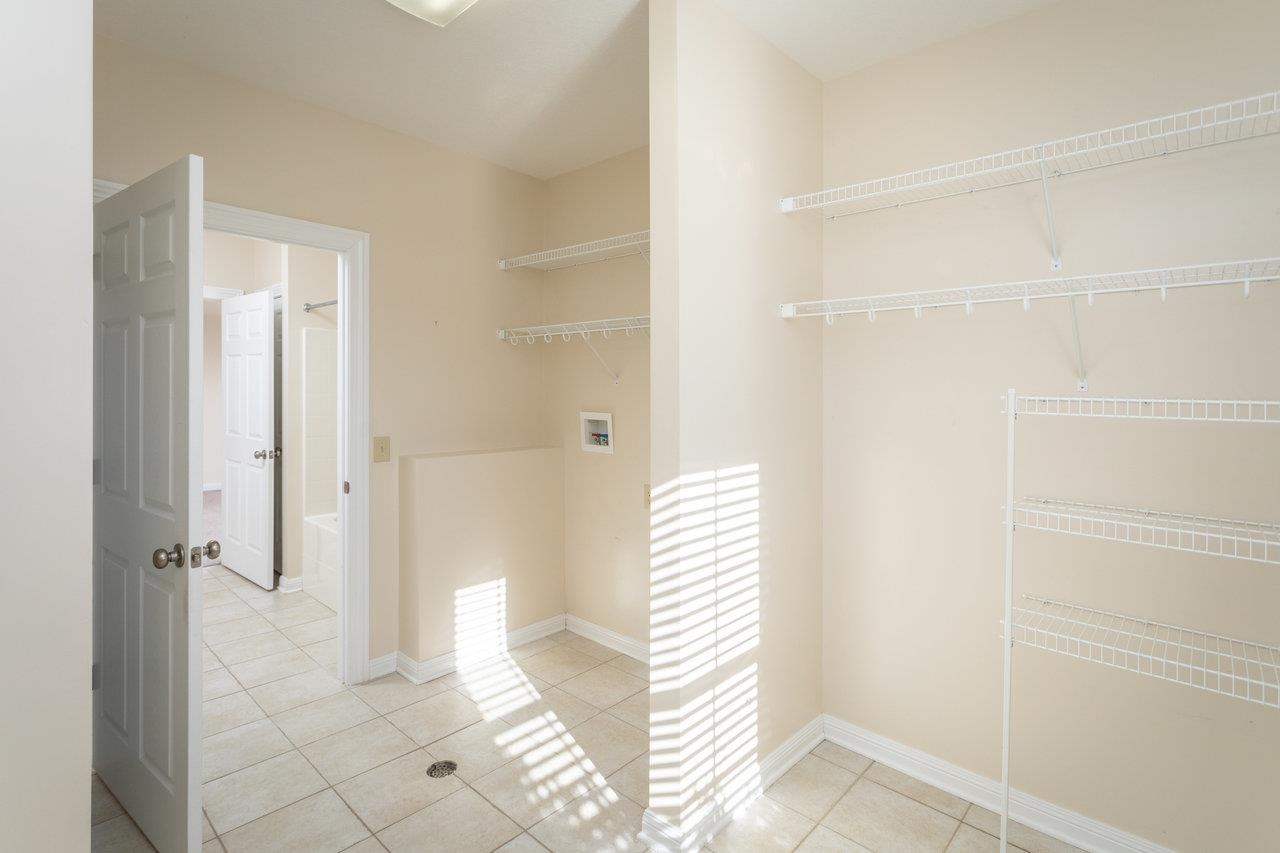 20 CAMBRIDGE CIR