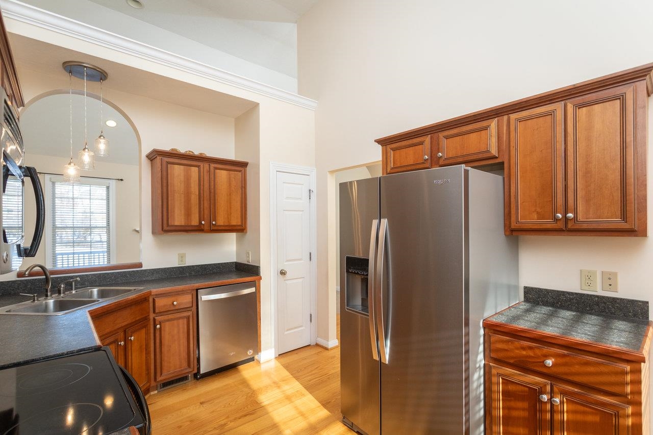 20 CAMBRIDGE CIR