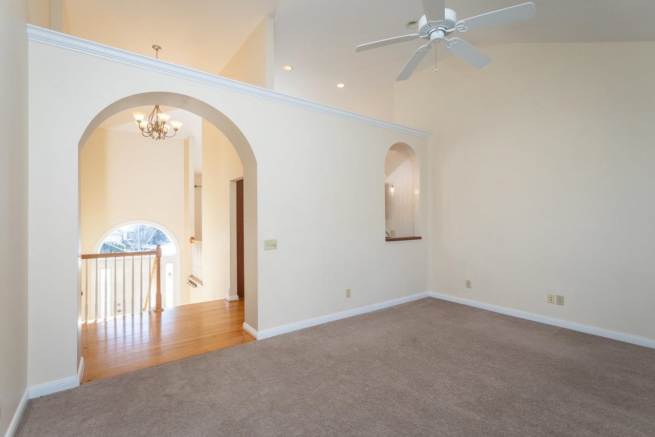 20 CAMBRIDGE CIR