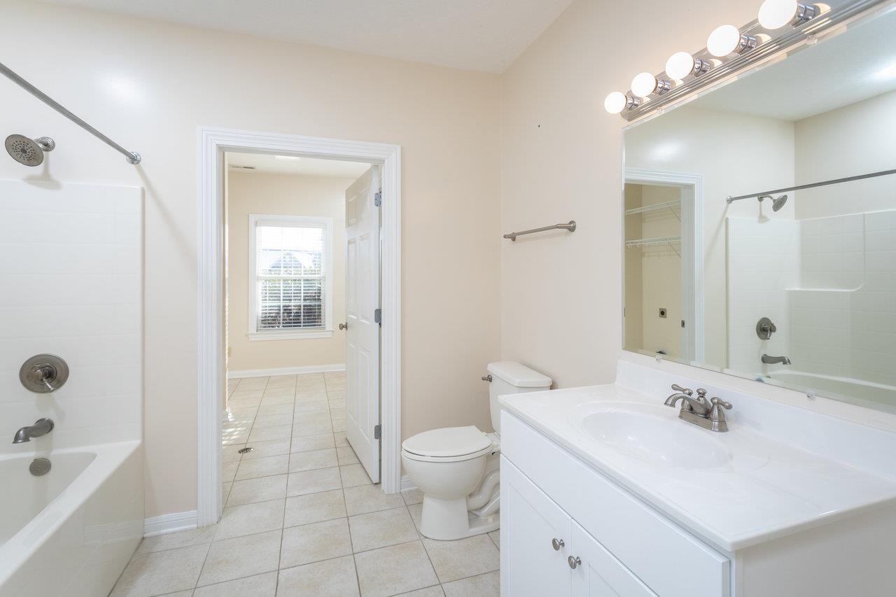 20 CAMBRIDGE CIR