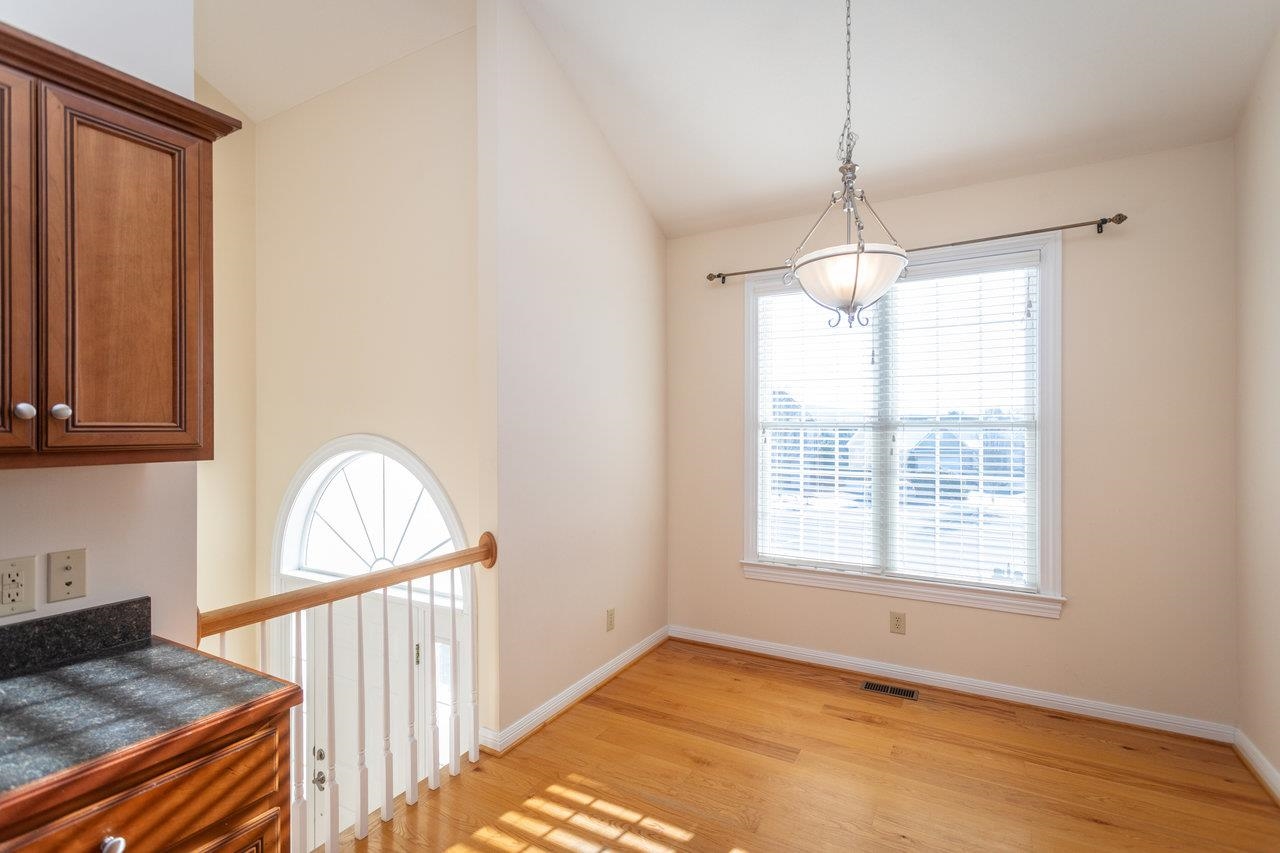 20 CAMBRIDGE CIR